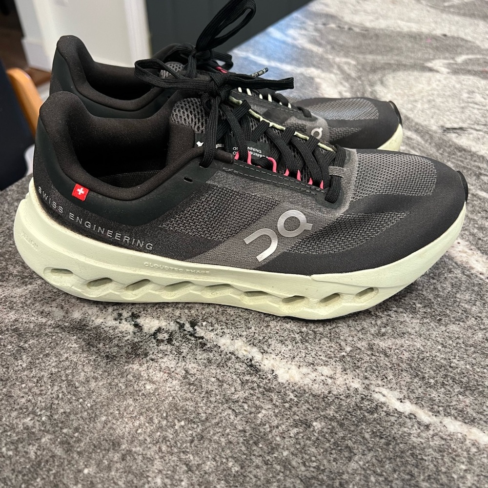 On Running womans Black and Gray Athletic Shoes